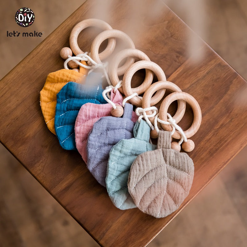 Cotton Leaf Wooden Baby Teether